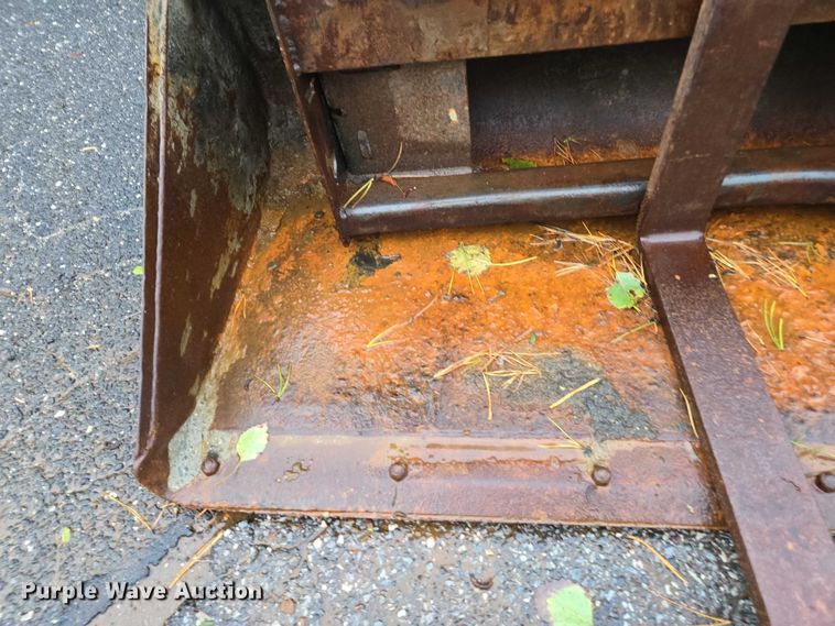 image for item EV4348 2015 Bobcat S650 skid steer loader