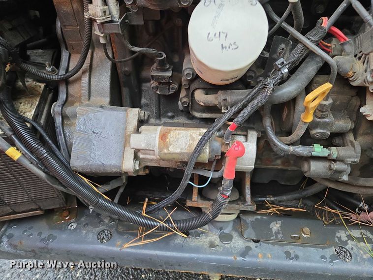 image for item EV4348 2015 Bobcat S650 skid steer loader