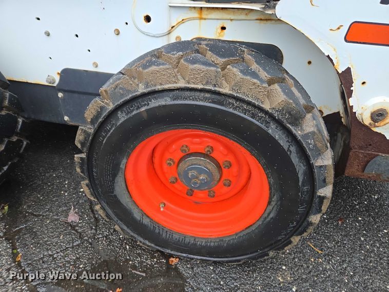 image for item EV4348 2015 Bobcat S650 skid steer loader