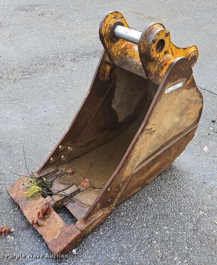 image for item EV4350 Caterpillar excavator bucket