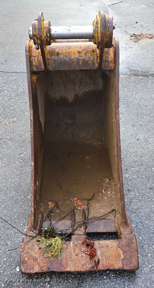 image for item EV4350 Caterpillar excavator bucket