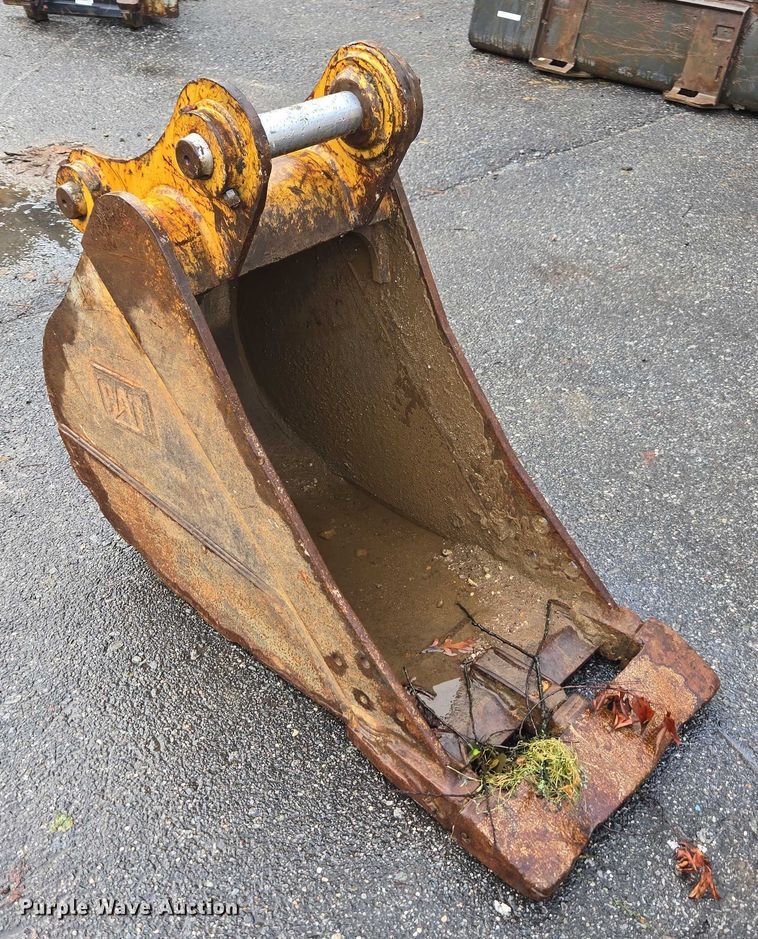 image for item EV4350 Caterpillar excavator bucket