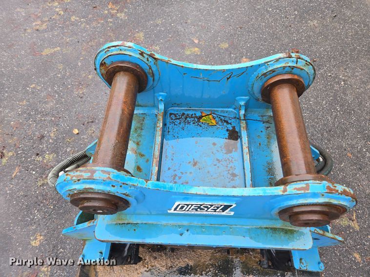 image for item EV4351 Diesel CP120 excavator plate compactor