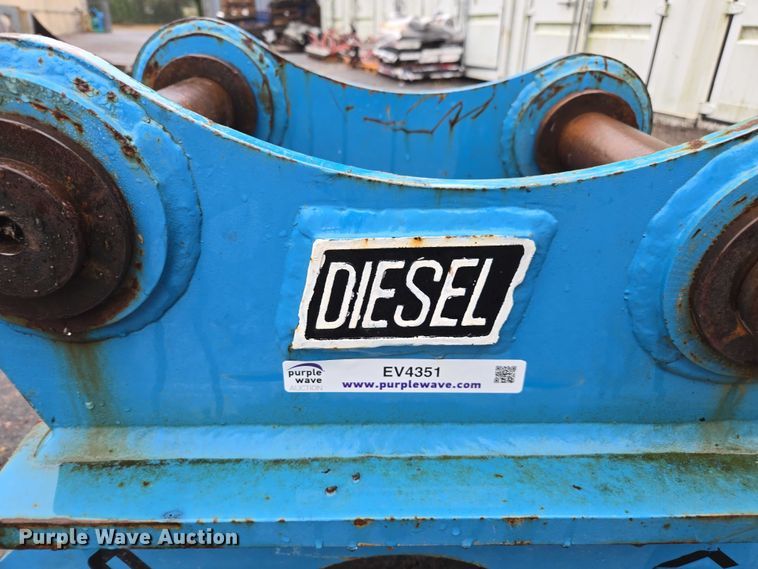 image for item EV4351 Diesel CP120 excavator plate compactor