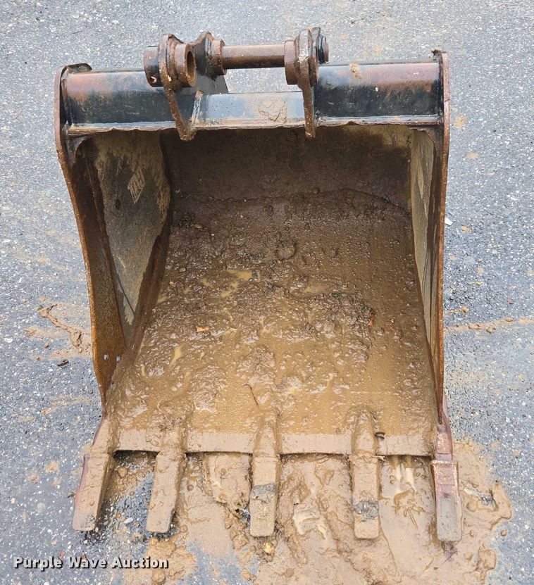 image for item EV4353 Caterpillar excavator bucket