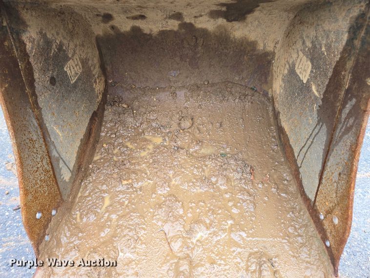 image for item EV4353 Caterpillar excavator bucket