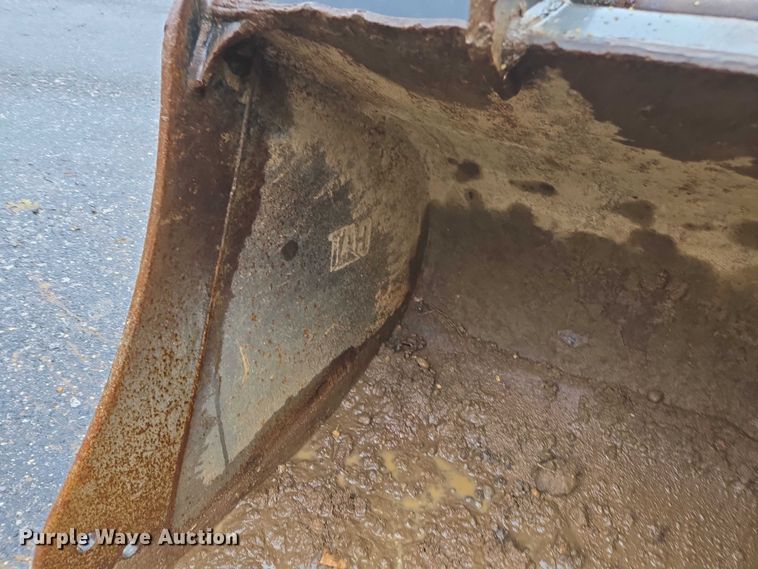 image for item EV4353 Caterpillar excavator bucket