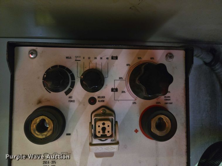 image for item EV4370 Knapheide hook lift utility / service bed