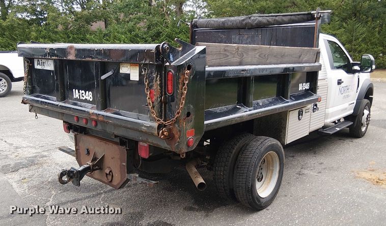 image for item EV5001 2022 Ford F550 Super Duty dump truck