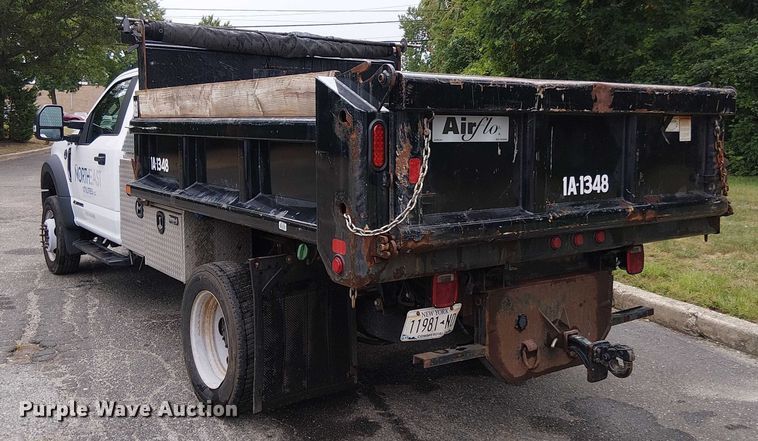 image for item EV5001 2022 Ford F550 Super Duty dump truck