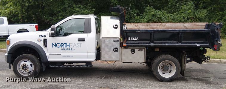 image for item EV5001 2022 Ford F550 Super Duty dump truck