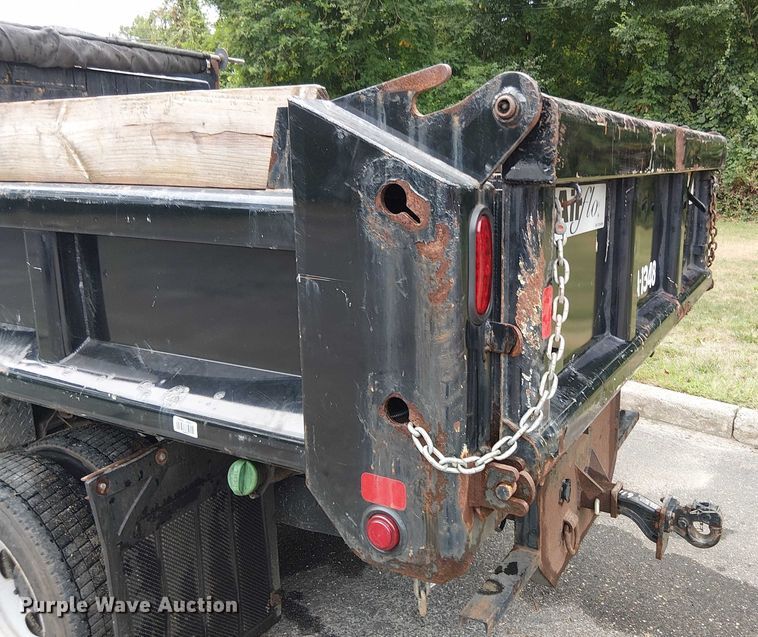 image for item EV5001 2022 Ford F550 Super Duty dump truck