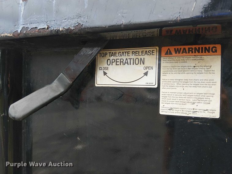 image for item EV5001 2022 Ford F550 Super Duty dump truck