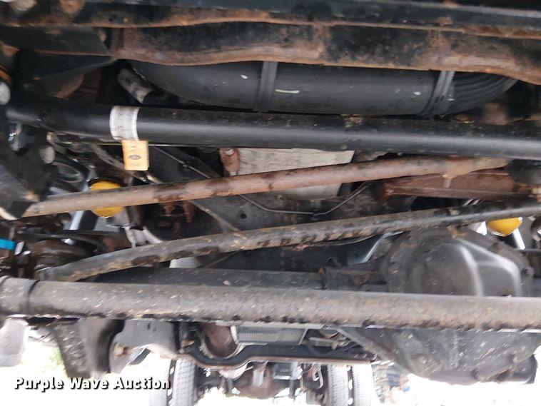 image for item EV5001 2022 Ford F550 Super Duty dump truck