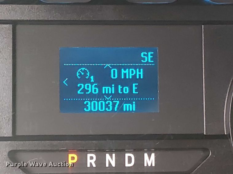 image for item EV5001 2022 Ford F550 Super Duty dump truck