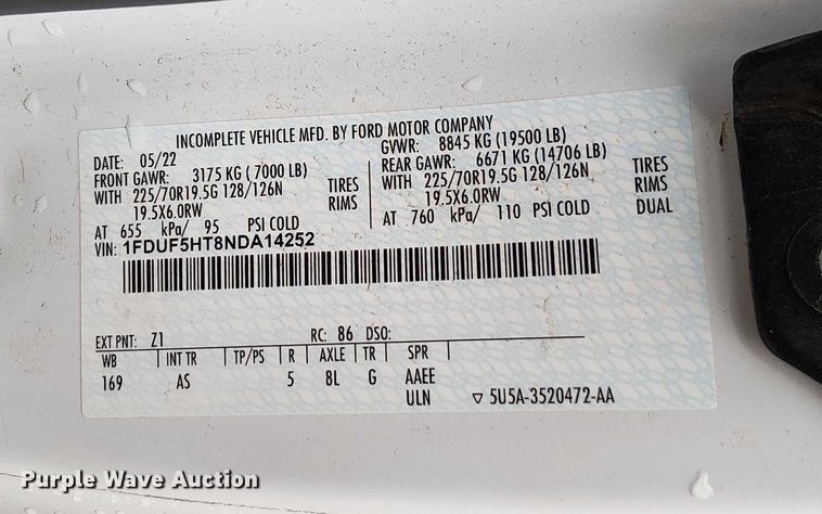 image for item EV5001 2022 Ford F550 Super Duty dump truck