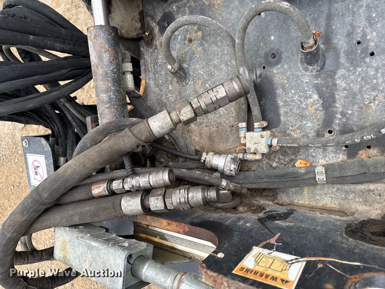 image for item EV5004 2017 Caterpillar PC408B skid steer cold planer