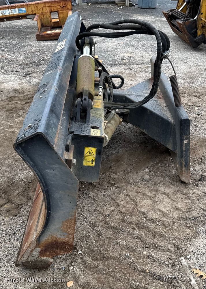 image for item EV5005 JCB HDB96 skid steer dozer blade