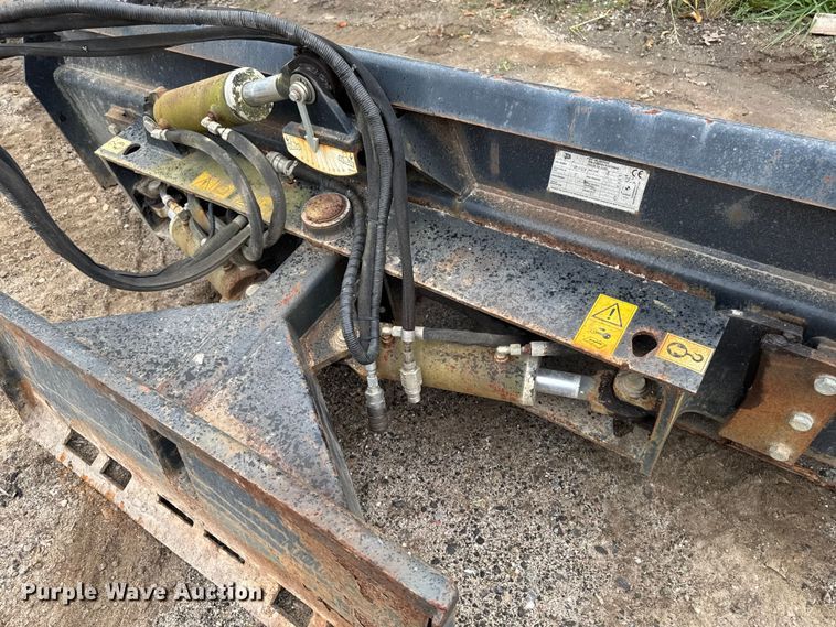 image for item EV5005 JCB HDB96 skid steer dozer blade