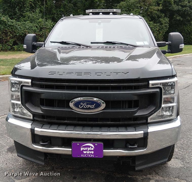 image for item EV5006 2022 Ford F-250 pickup truck