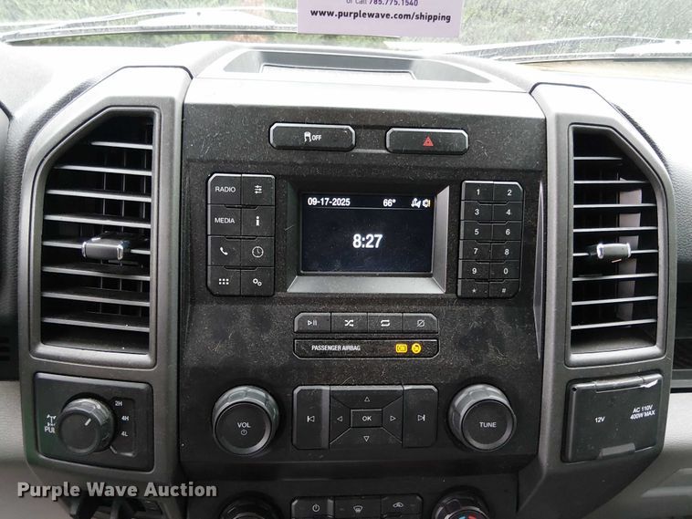 image for item EV5006 2022 Ford F-250 pickup truck