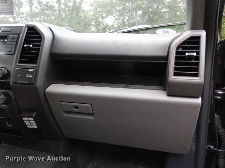 image for item EV5006 2022 Ford F-250 pickup truck