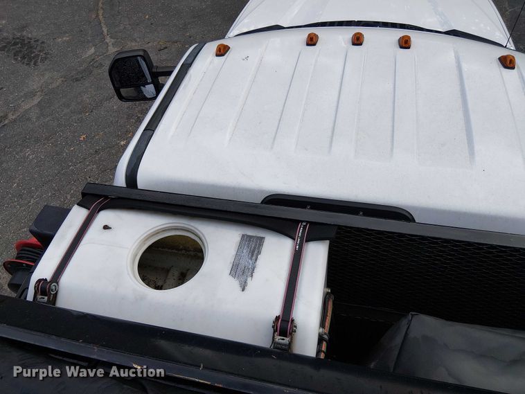 image for item EV5008 2019 Ford F550 Super Duty utility / service truck