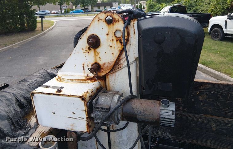 image for item EV5008 2019 Ford F550 Super Duty utility / service truck