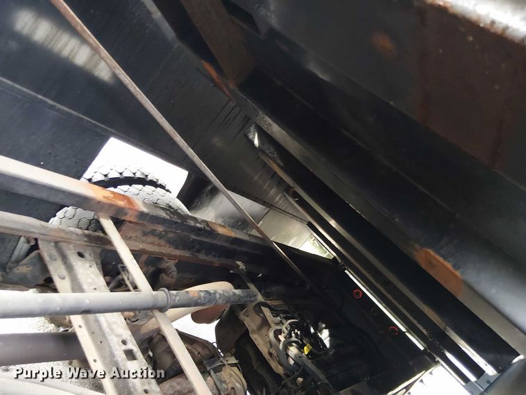 image for item EV5008 2019 Ford F550 Super Duty utility / service truck