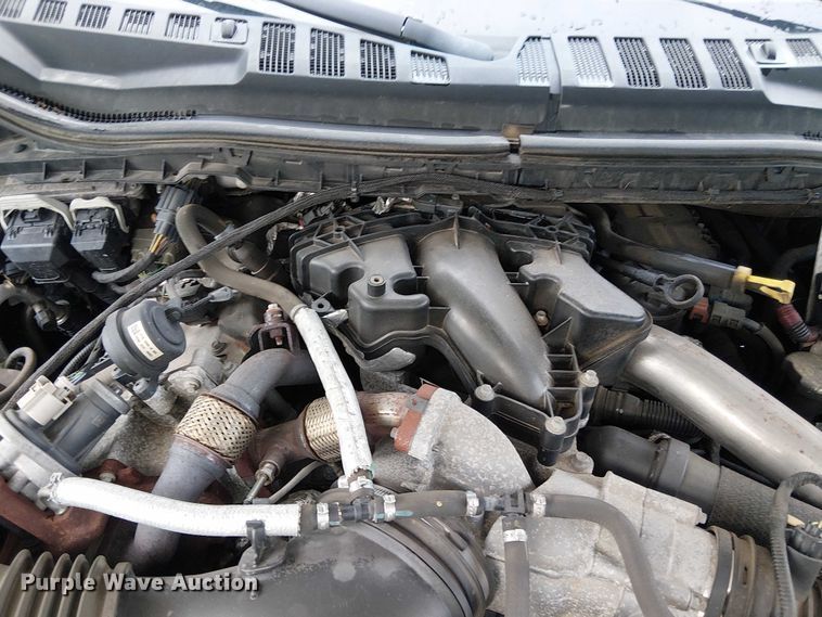 image for item EV5008 2019 Ford F550 Super Duty utility / service truck