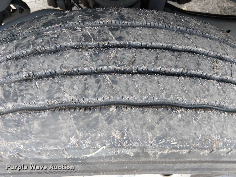 image for item EV5008 2019 Ford F550 Super Duty utility / service truck