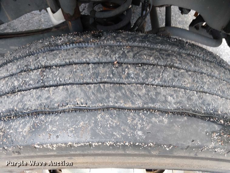 image for item EV5008 2019 Ford F550 Super Duty utility / service truck