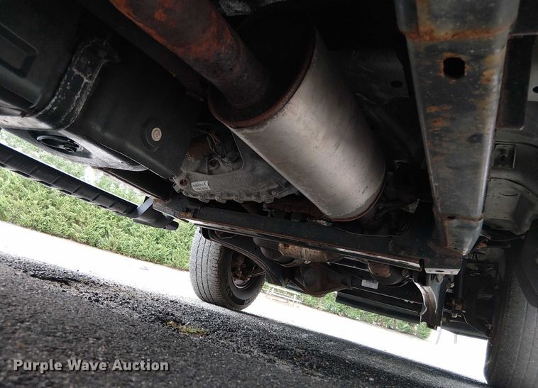 image for item EV5009 2020 Ford F350 bucket truck