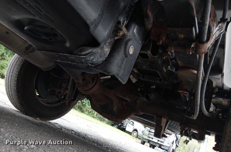 image for item EV5009 2020 Ford F350 bucket truck