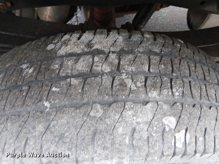 image for item EV5009 2020 Ford F350 bucket truck