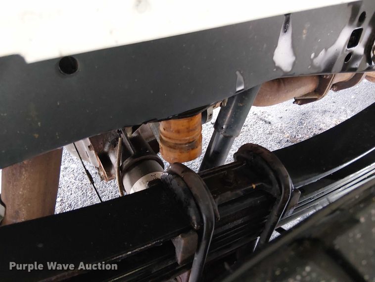 image for item EV5010 2022 Ford F350 Super Duty SuperCab pickup truck