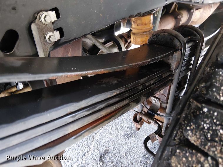 image for item EV5010 2022 Ford F350 Super Duty SuperCab pickup truck