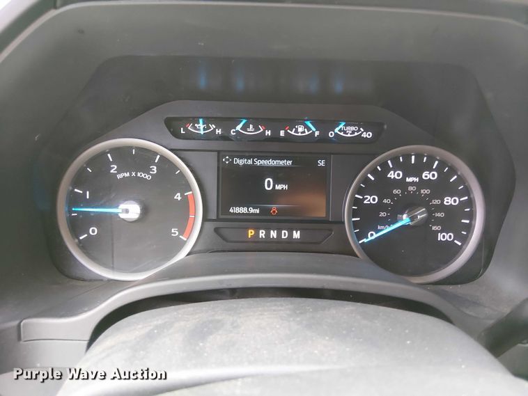 image for item EV5010 2022 Ford F350 Super Duty SuperCab pickup truck