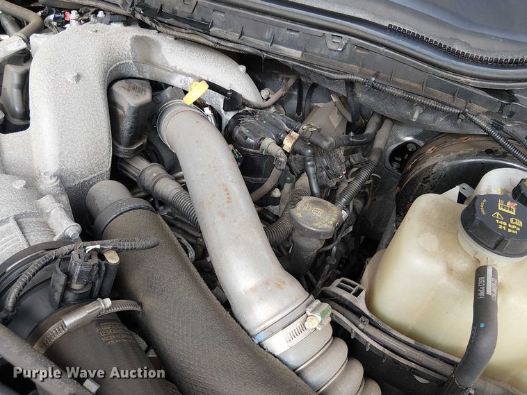 image for item EV5010 2022 Ford F350 Super Duty SuperCab pickup truck