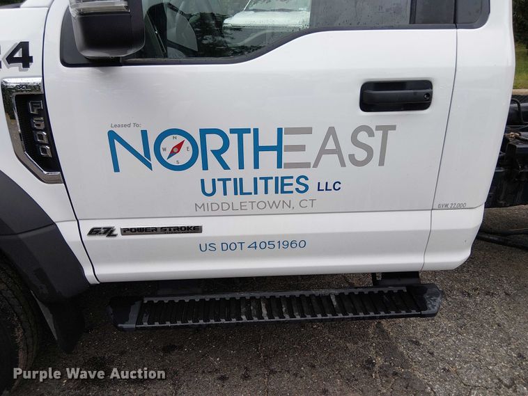 image for item EV5012 2022 Ford F-600 hook lift truck