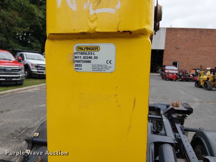 image for item EV5012 2022 Ford F-600 hook lift truck