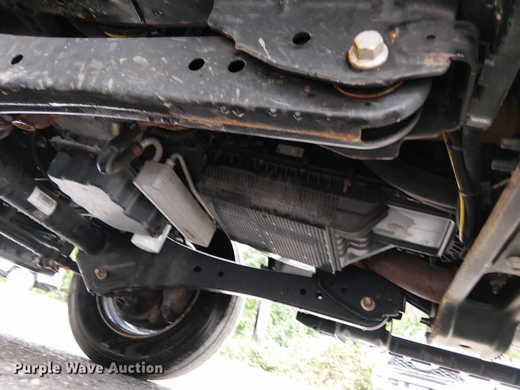 image for item EV5012 2022 Ford F-600 hook lift truck