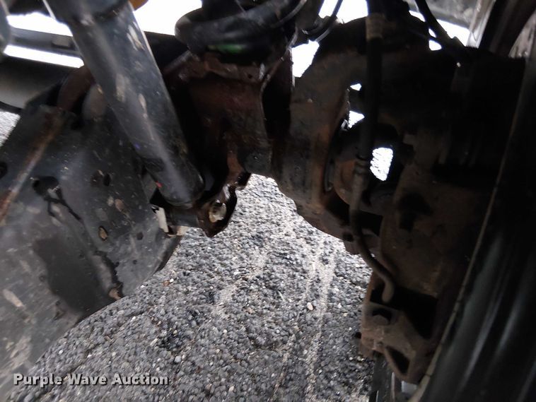 image for item EV5012 2022 Ford F-600 hook lift truck