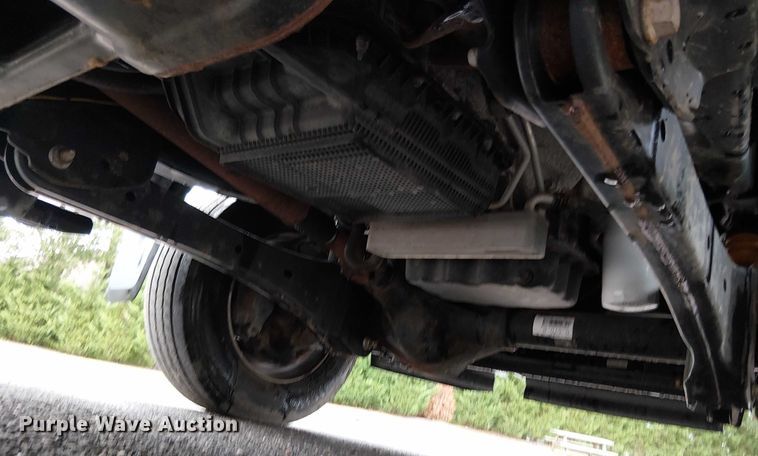 image for item EV5012 2022 Ford F-600 hook lift truck