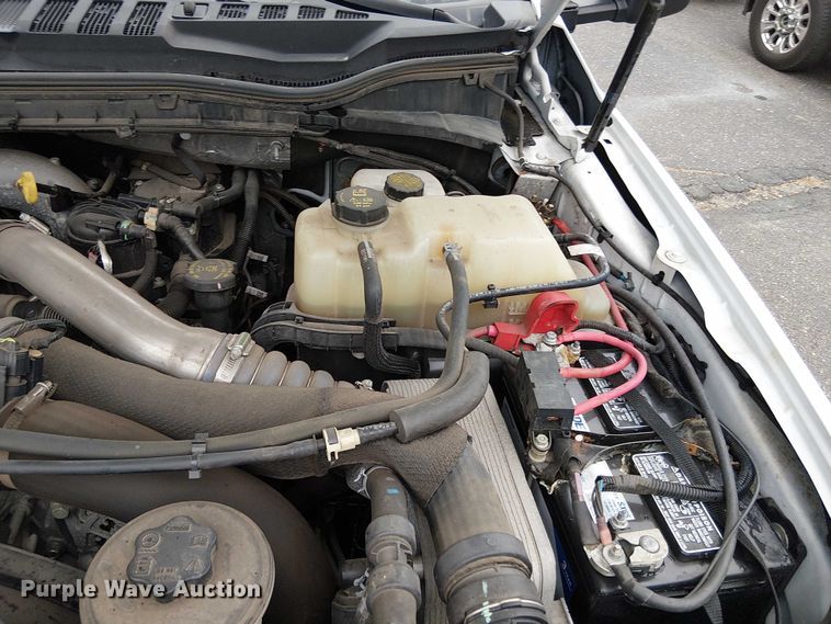 image for item EV5012 2022 Ford F-600 hook lift truck