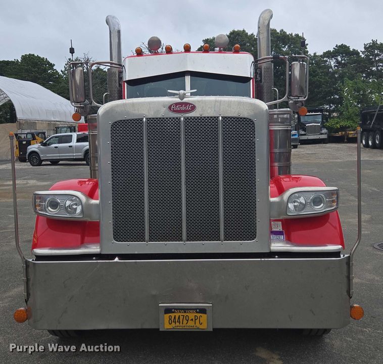 CAMIóN 2020 PETERBILT