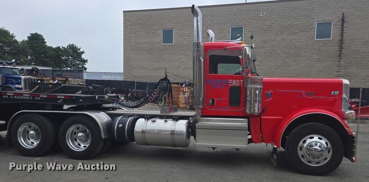 CAMIóN 2020 PETERBILT