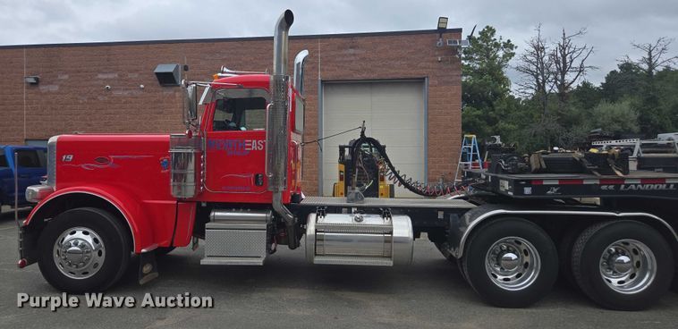 CAMIóN 2020 PETERBILT