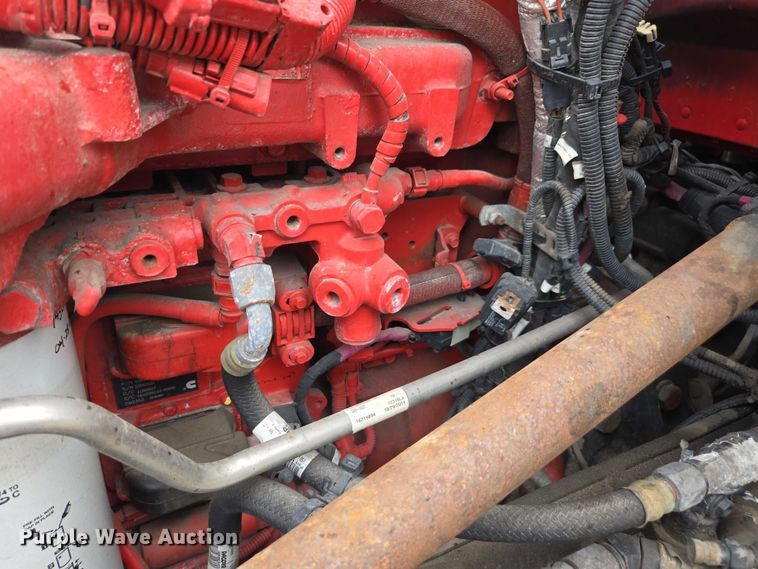 image for item EV5014 2020 Peterbilt 389 semi truck