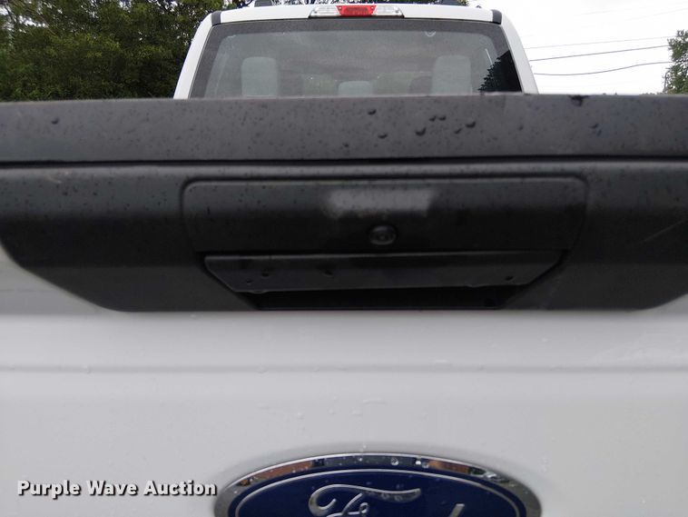 image for item EV5015 2023 Ford F350 Super Duty  SuperCab pickup truck